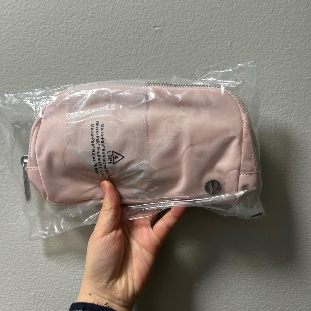 Lululemon Everyday Belt Bag